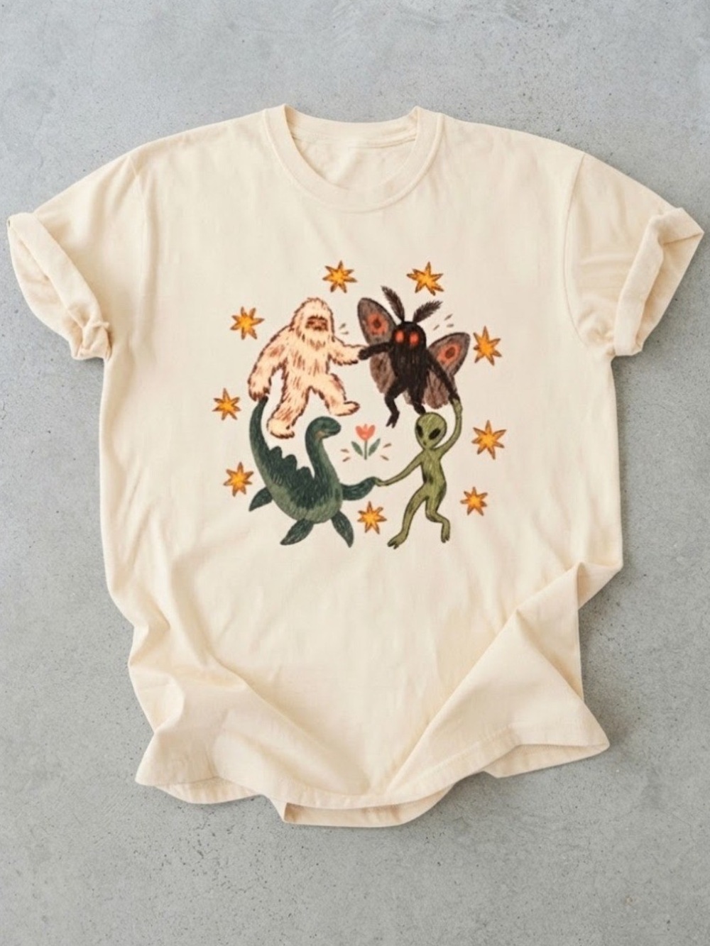 Cryptid Dance Circle Bigfoot Mothman Alien Nessie Art Gildan T-Shirt